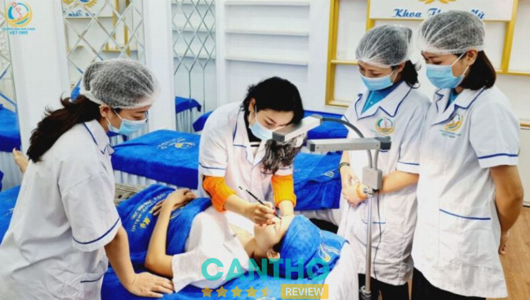 Trường Cao đẳng Công nghệ Y – Dược Việt Nam đào tạo phun xăm thẩm mỹ 