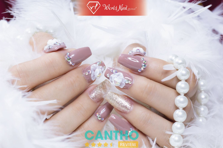 World Nail School Việt Nam dạy nghề làm nail ở Cần Thơ