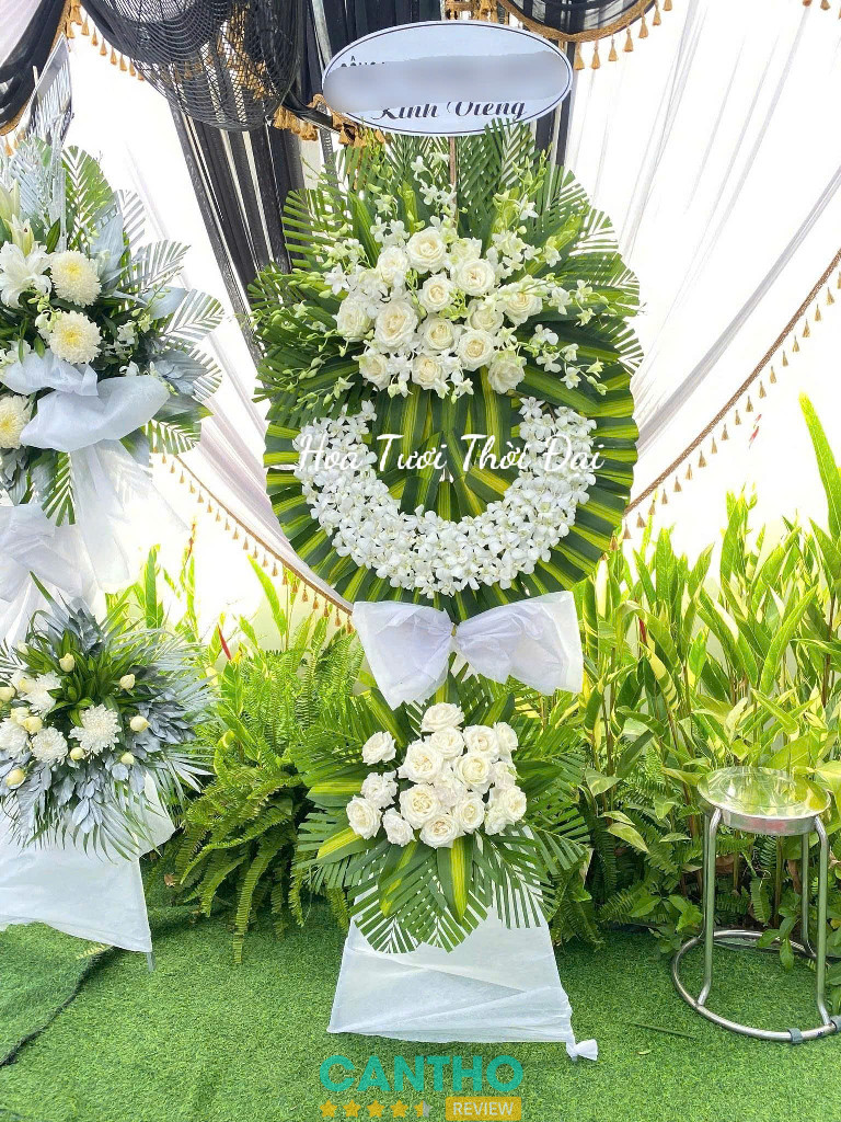 Hoa Tươi Thời Đại làm kệ hoa viếng tang lễ tại Cần Thơ