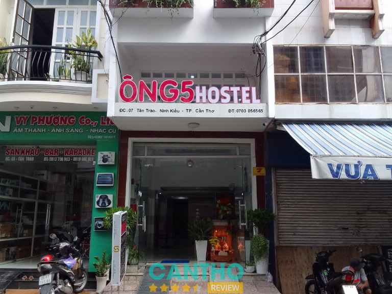 khách sạn nằm gần Bến Ninh Kiều