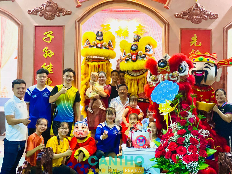 Đoàn Nghệ Thuật Lân Sư Rồng Tú Anh Đường tại Cần Thơ