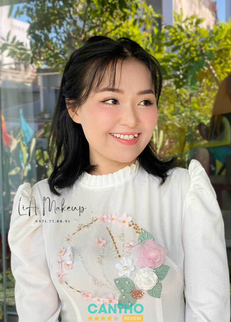 LiA Hồ Makeup Artist giúp cô dâu Cần Thơ