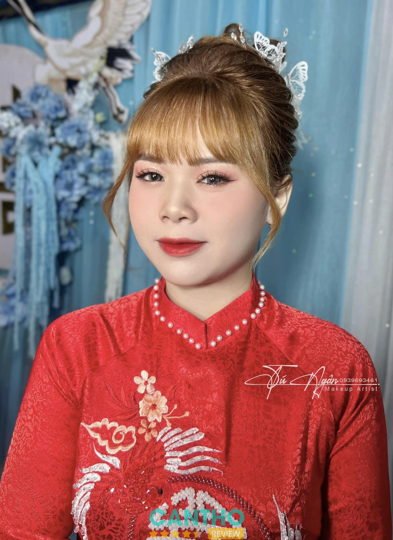 Tú Ngân Makeup tại Cần Thơ chuyên trang điểm cô dâu 