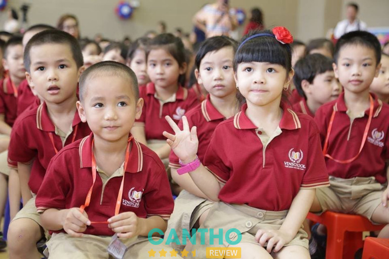 Repovina chuyên in, may áo thun đồng phục tại Cần Thơ