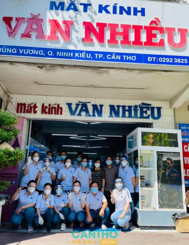 Mắt kính Văn Nhiều cắt kính cận Cần Thơ