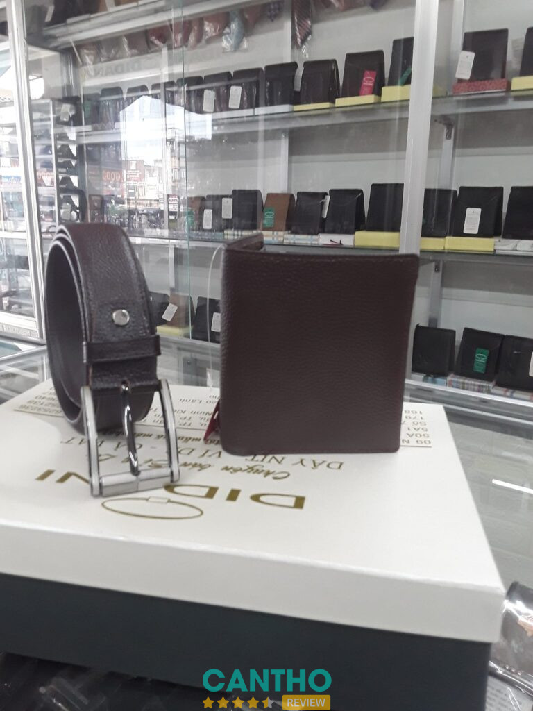 Shop ví da nam ở Cần Thơ 