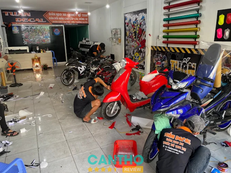Tuấn Decal chuyên dán decal xe tại Cần Thơ 