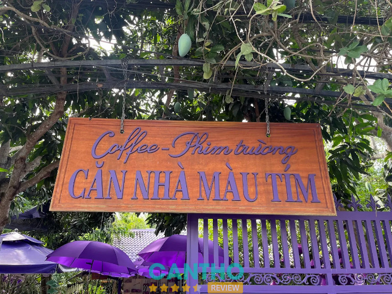 Coffee - Phim trường "Căn nhà màu tím"