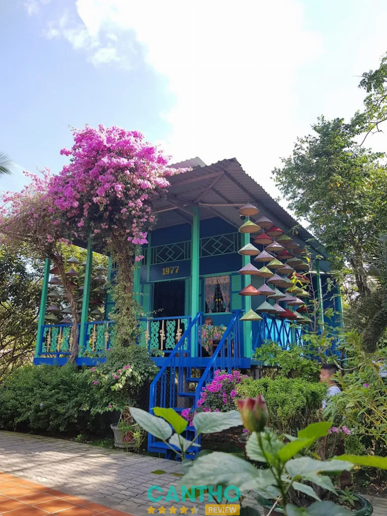 Căn nhà màu tím Cần Thơ