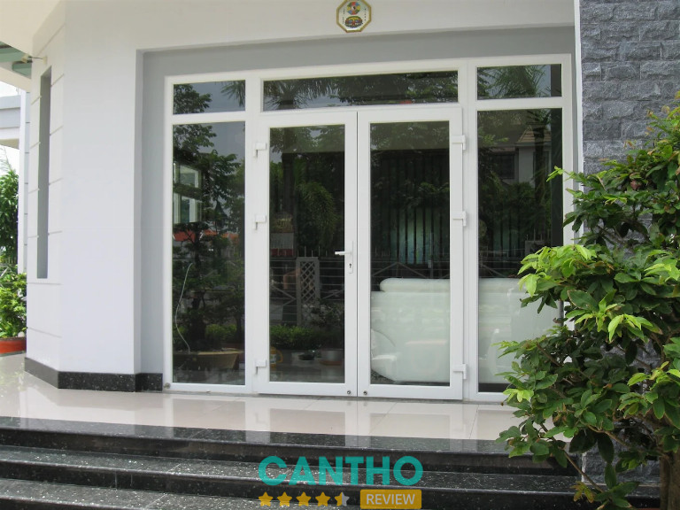 Cửa hàng nhôm kính Cần Thơ