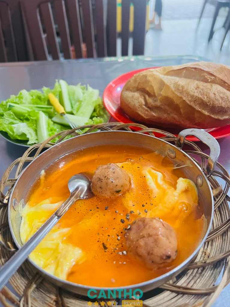 Quán bánh mì chảo Cần Thơ Chú Bảo