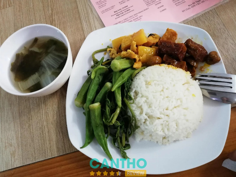 Quán cơm chay Cần Thơ - Bách Thảo