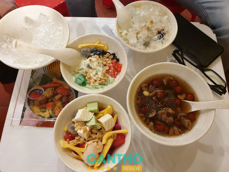 menu tại Chè Cô Chu