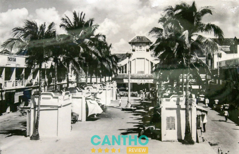 Hình ảnh tư liệu đen trắng về Chợ cổ Cần Thơ xưa (chợ Hàng Dương) với kiến trúc cổ điển.