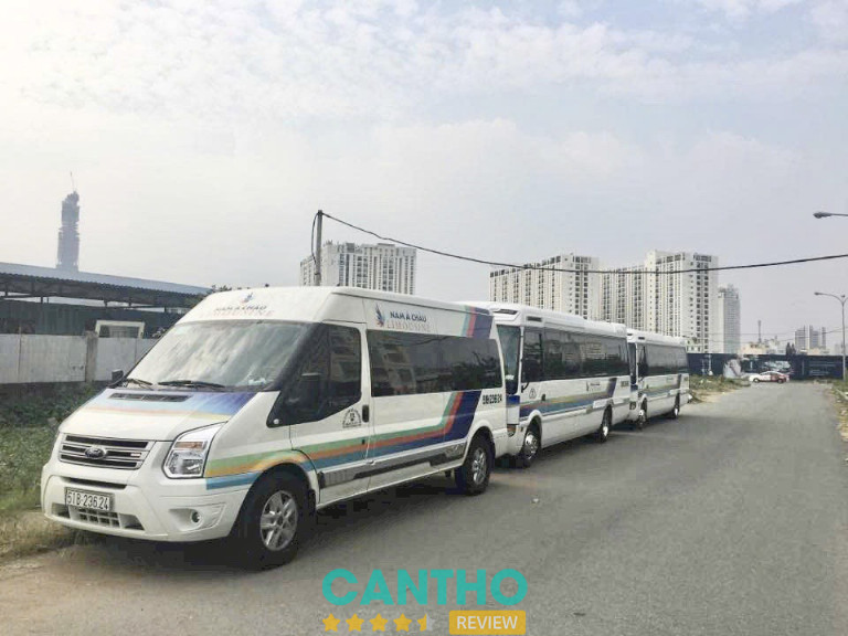 Xe Limousine Cần Thơ đi Sài Gòn - Nam Á Châu Limousine