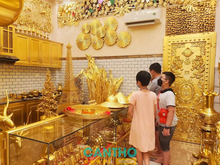 Giá vé tham quan Nhà Dát Vàng Cần Thơ