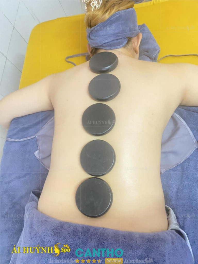 Ái Huỳnh Spa massage body trị liệu ở Ngã Bảy