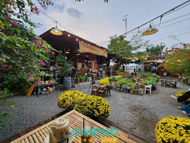 Củ Đi Lạc - Quán cafe phong cách Đà Lạt ở Cần Thơ