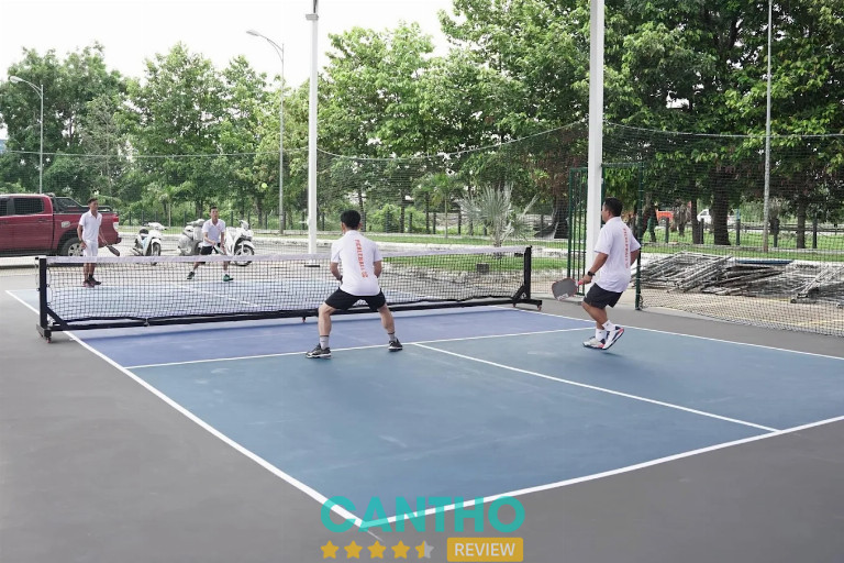 Sân Pickleball ở Cần Thơ giá rẻ - USC Pickleball