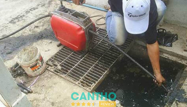 Công ty Môi Trường Đô Thị thông cống nghẹt tại Sóc Trăng