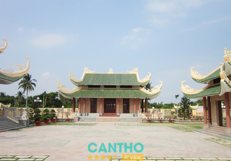 Khu nhà trưng bày