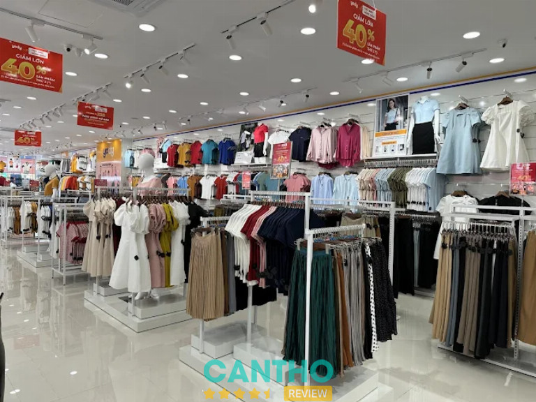 Shop quần áo thời trang nữ YODY Ngã Bảy