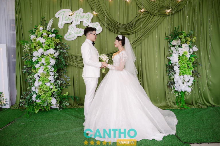 Tiệm cho thuê váy cưới Ngã Bảy Hưng Wedding