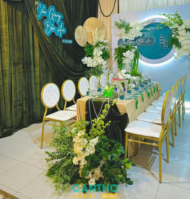 Wedding Decor & Event trang trí gia tiên ngày cưới đẹp ở Sóc Trăng