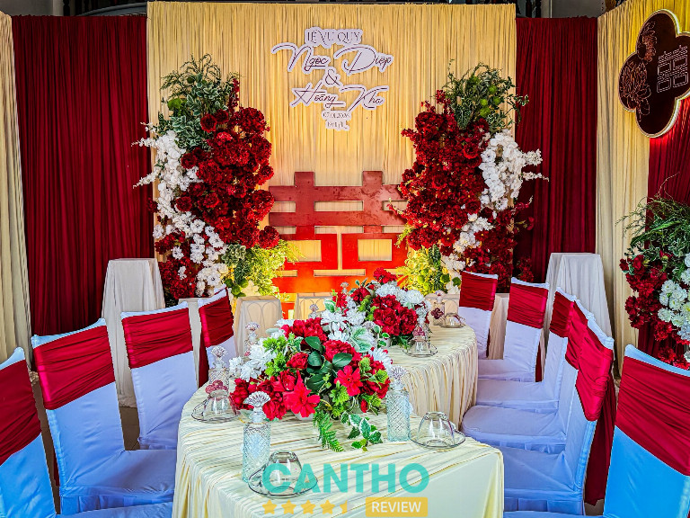 KuSon Event trang trí gia tiên ngày cưới đẹp ở Vị Thanh