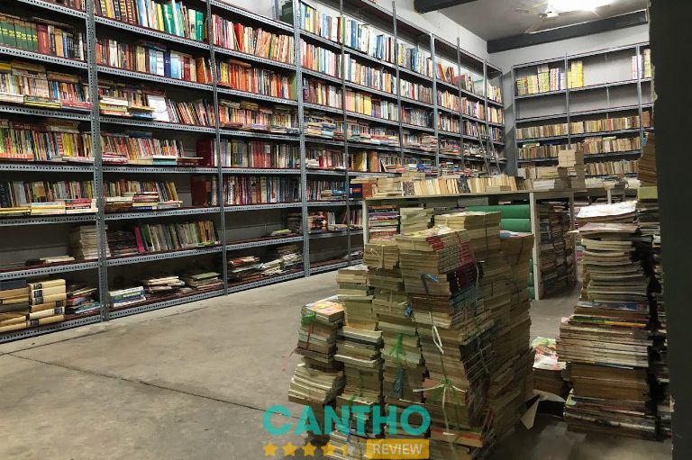 Tiệm sách cũ ở Cần Thơ - Văn Chuộn