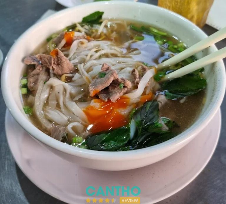 Quán ăn sáng ngon Cần Thơ Phở 586